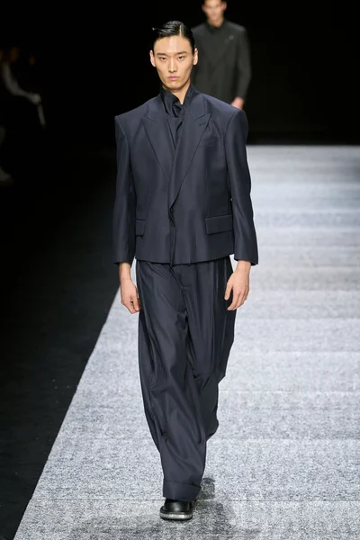 Look 47